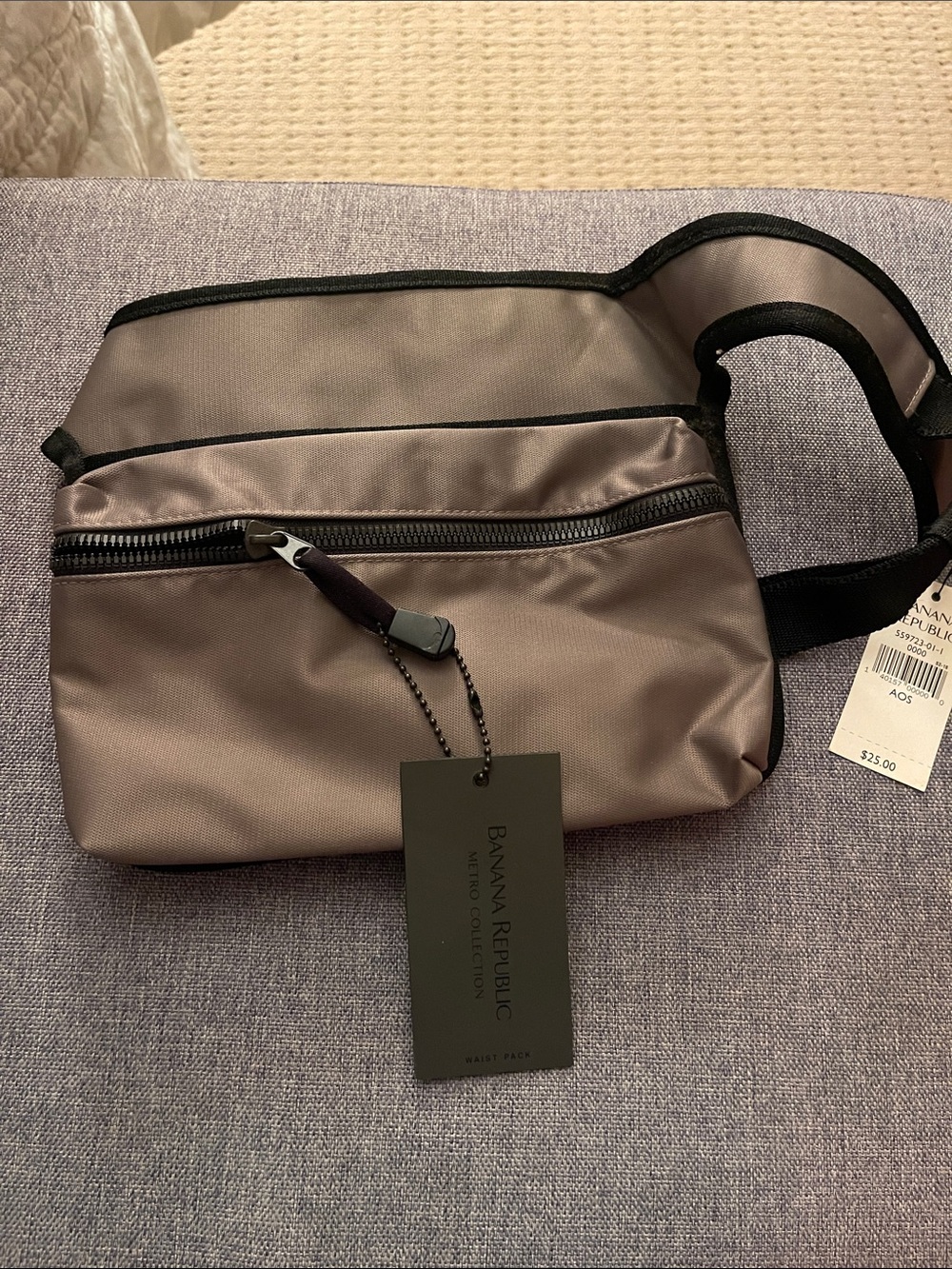 Banana Republic Men's Taupe-Gray Waist Pack with Black Strap
